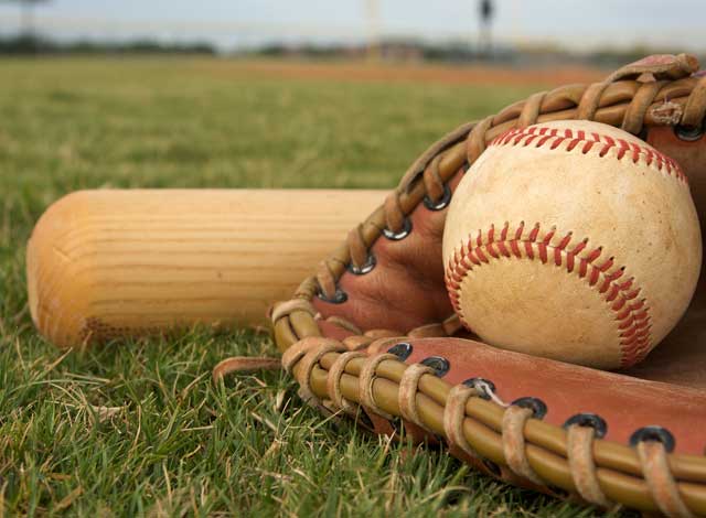 Bergenfield Gets a Baseball League of Its Own